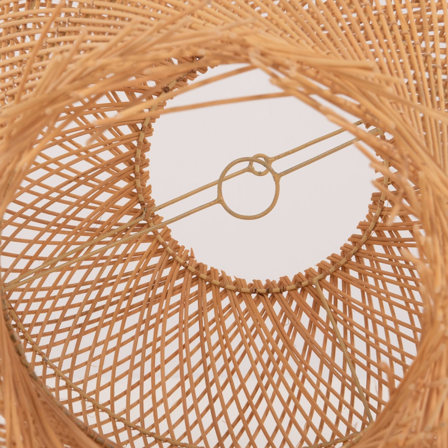 fotistiko-orofis-kremasto-fb97882-rattan-2
