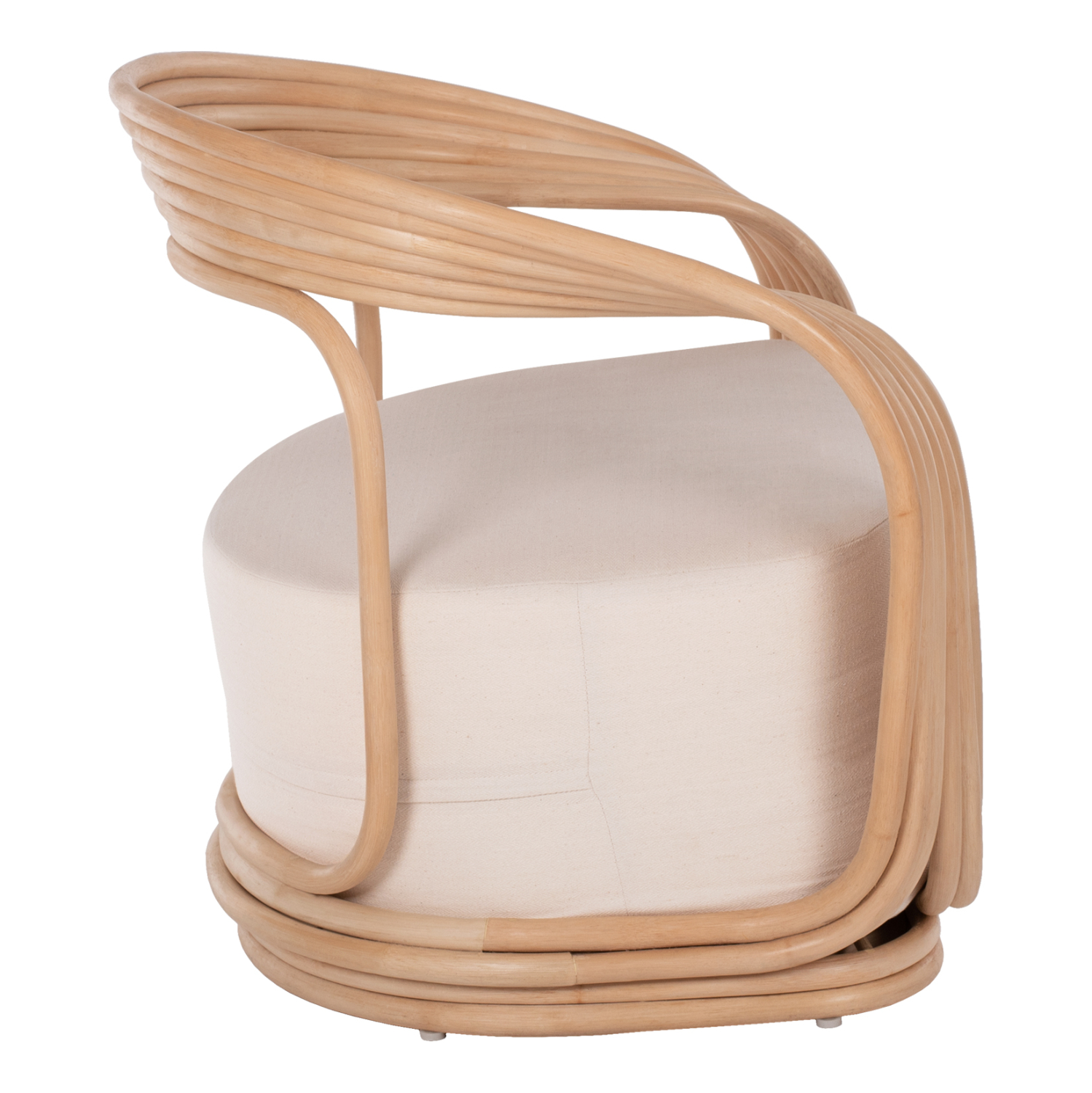 polythrona-apo-rattan-fysiko-me-maxilari-3